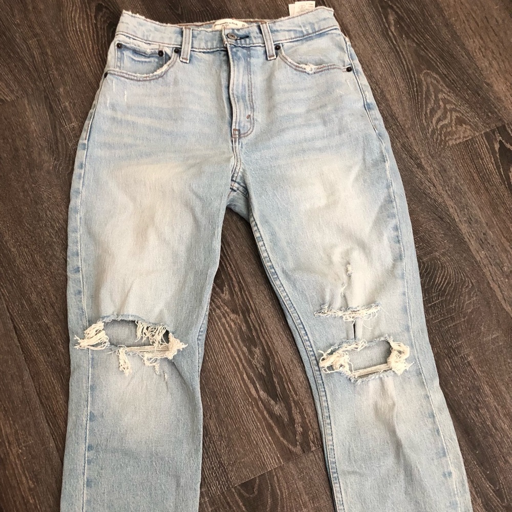 Abercrombie High Rise Mom Jeans